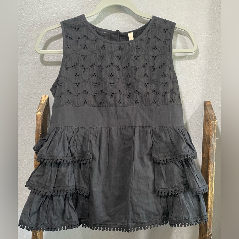 Anthropologie Raga sleeveless ruffle detail Top